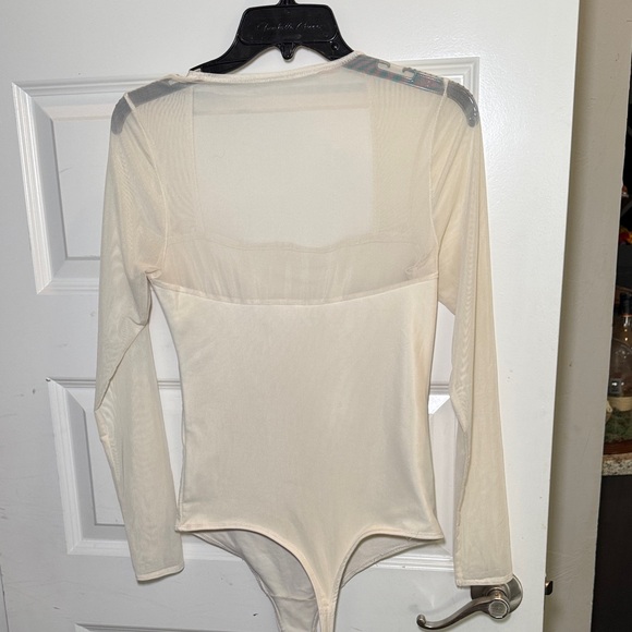 Elegant Corset Style Cream Long Sleeve Bodysuit - Picture 4 of 4